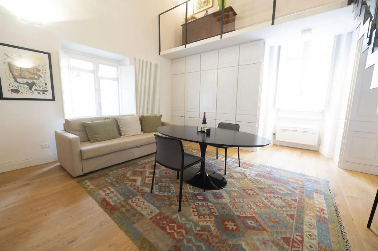 Charm And Style By Campo De Fiori Apartment Rome